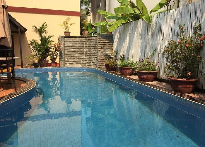 Bed & Breakfast River Village Manor Siem Reap